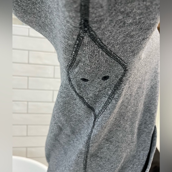 Lululemon Warm For Winter Hoidie - Picture 6 of 11